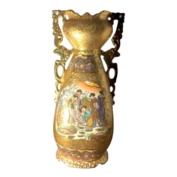 Vintage Satsuma Hand Painted Gold
Gilded Vase. Geisha ladies on both sides. - Picture 2 of 15